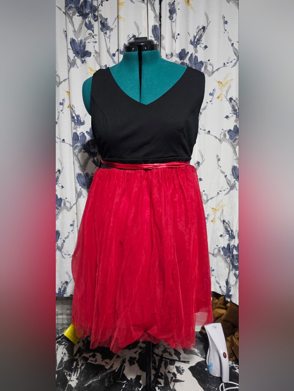 TORRID Red Tulle Skirt with Satin Waistband - Women